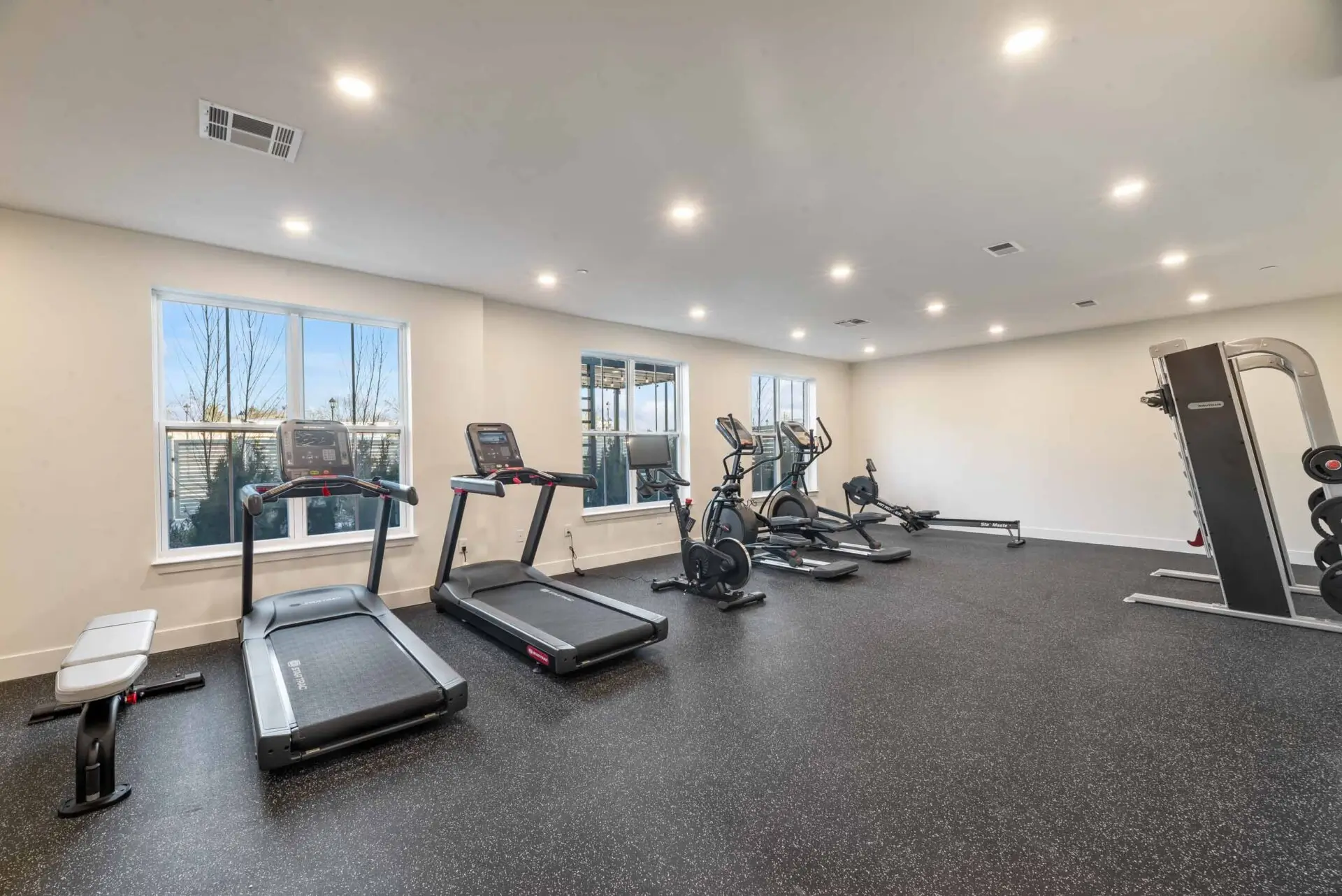 fitness room at summerhill gardens apartments east brunswick nj