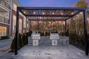 grilling area summer hill gardens apartments in east brunswick nj